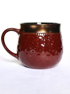 Potter's Corner Burgundy Red Embossed Stoneware Mug Bronze Coffee Tea Metallic